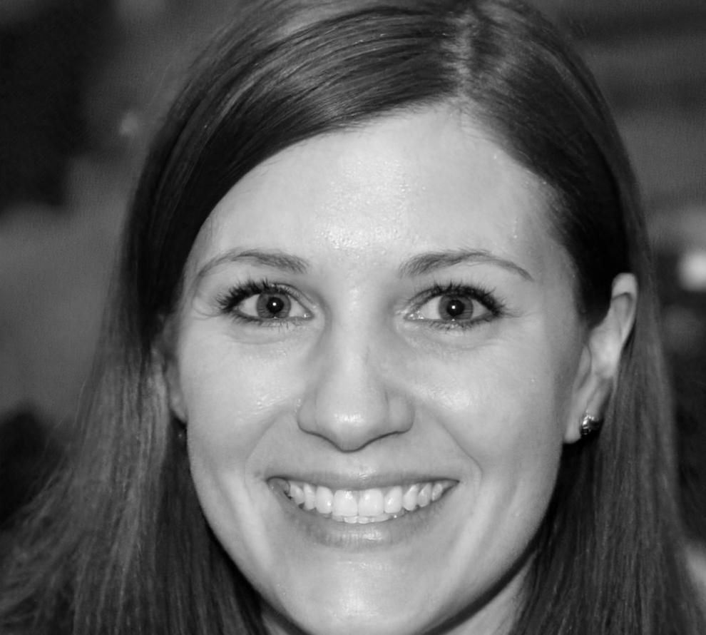 Retrato profesional de Leonor Oquendo